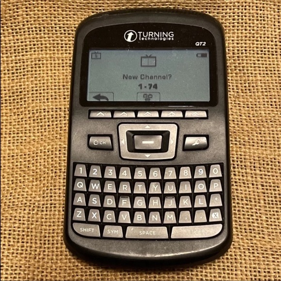 TURNING TECHNOLOGIES RESPONSE CARD QT2 CLICKER QWERTY - Picture 2 of 7